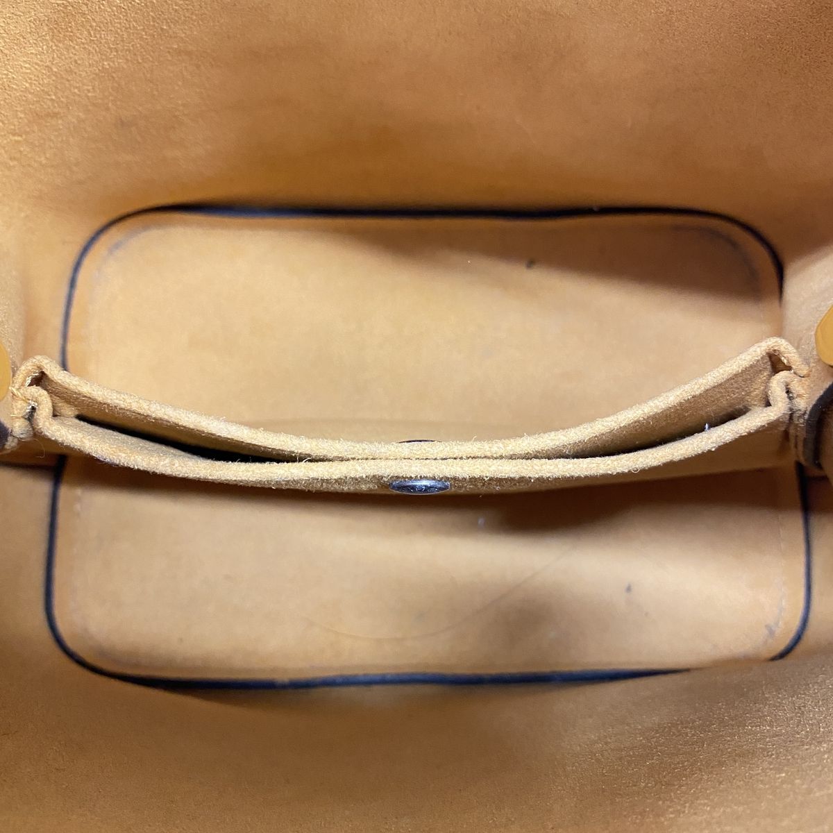 Louis Vuitton Shoulder Bag Epi Neo Noe BB Indigo Saffron — view 4