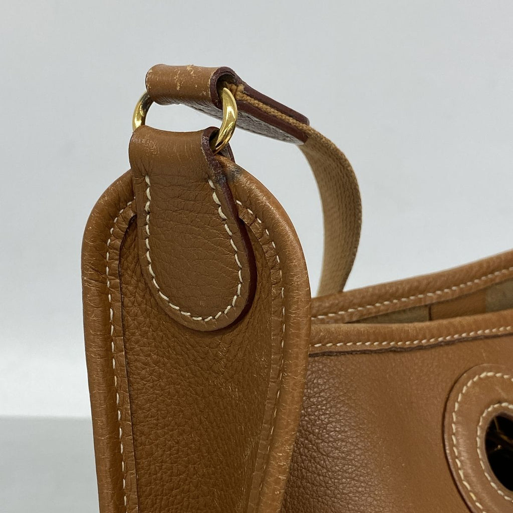 Hermes Shoulder Bag Vespa PM Evercolor Gold — view 8