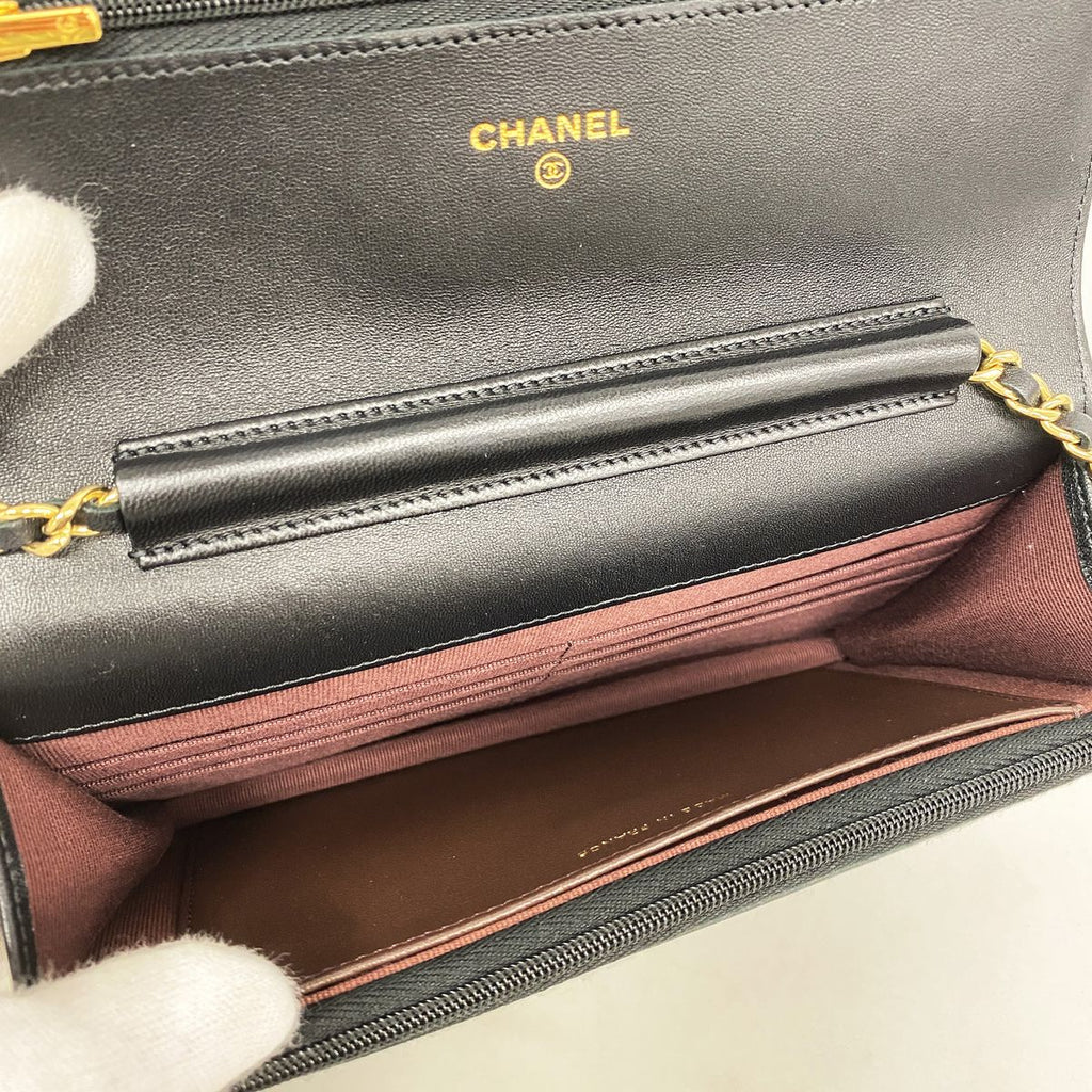 Chanel Wallet on Chain Quilted Lambskin Black Gold Shoulder Bag — view 4