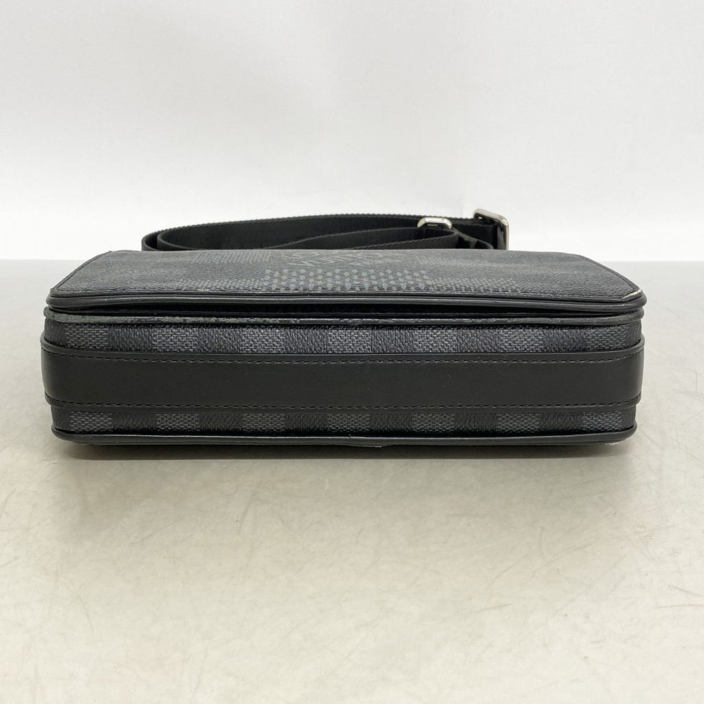 Louis Vuitton Shoulder Bag Damier Graphite 3D Studio Messenger Black Gray — view 3