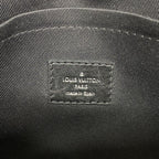 Louis Vuitton Shoulder Bag Damier Graphite 3D Studio Messenger Black Gray — view 5