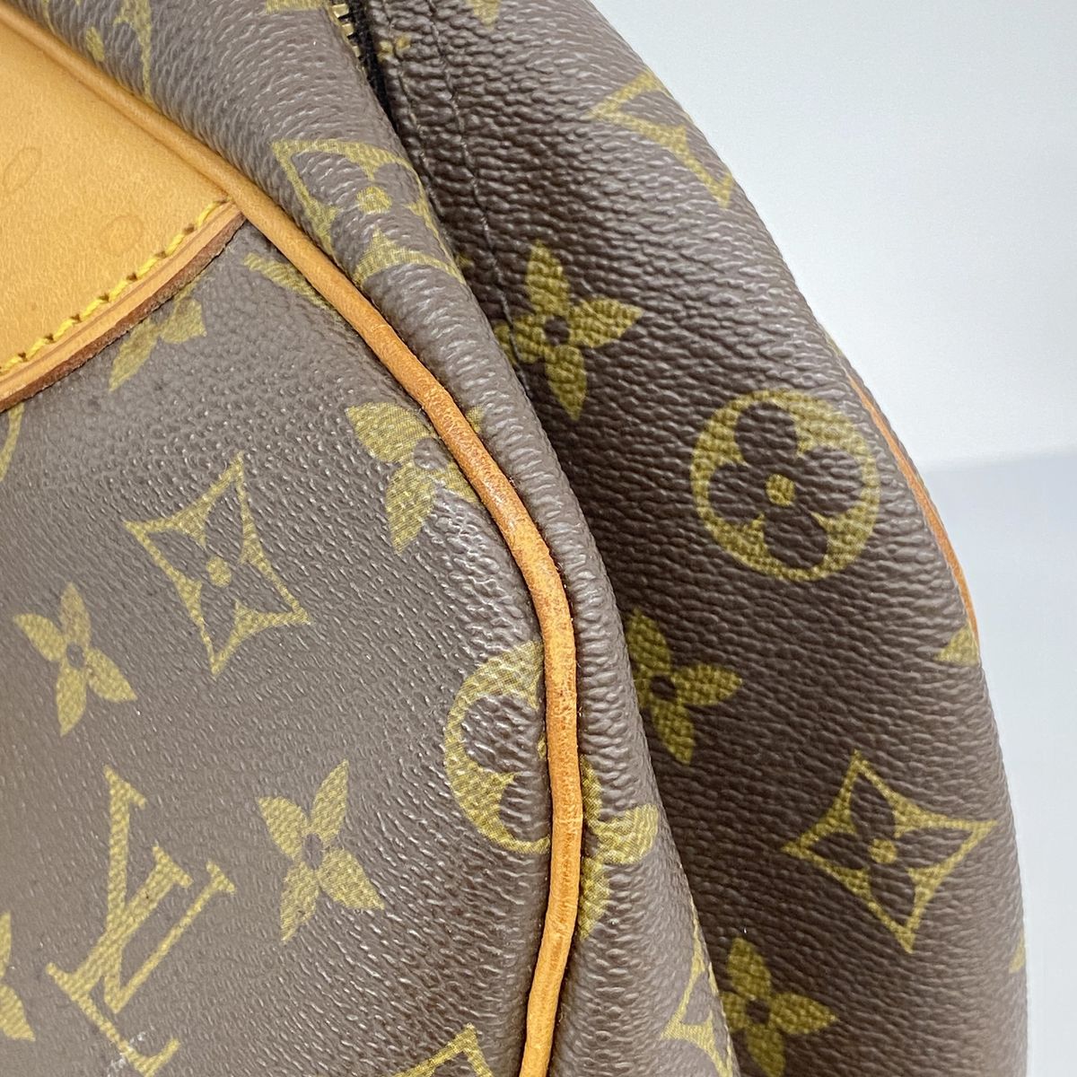 Louis Vuitton Handbag Monogram Deauville Brown — view 8