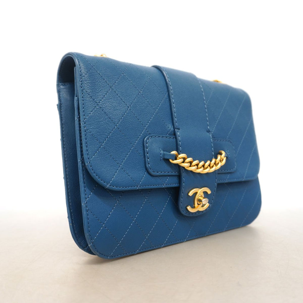 Chanel Shoulder Bag Quilted Leather Blue Gold — view 2