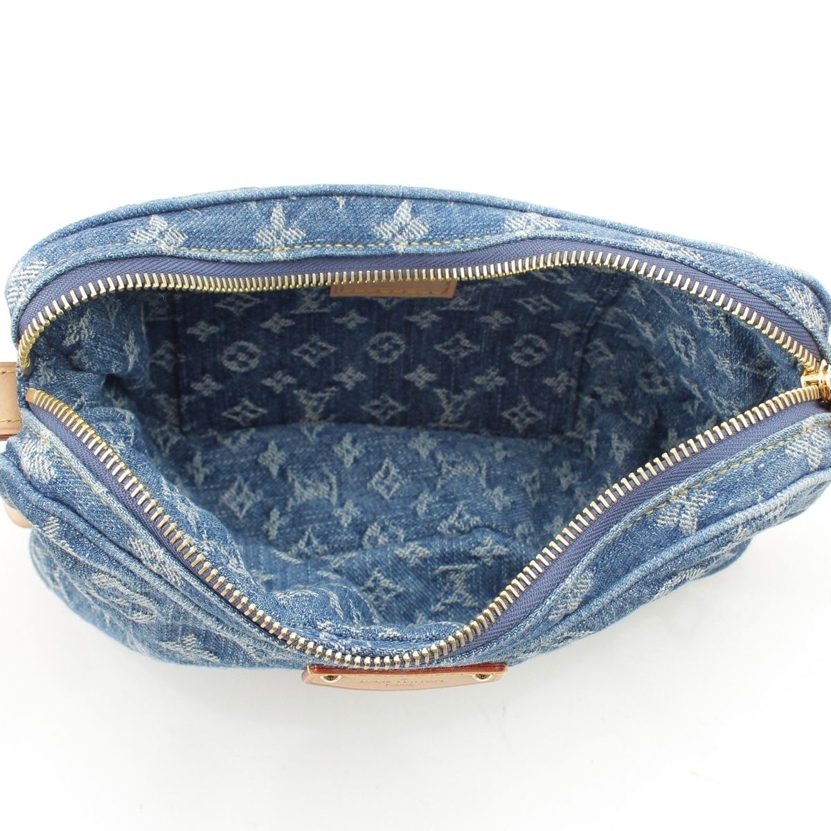 Louis Vuitton Croissant MM Monogram Denim LV Mix Shoulder Bag Blue — view 7