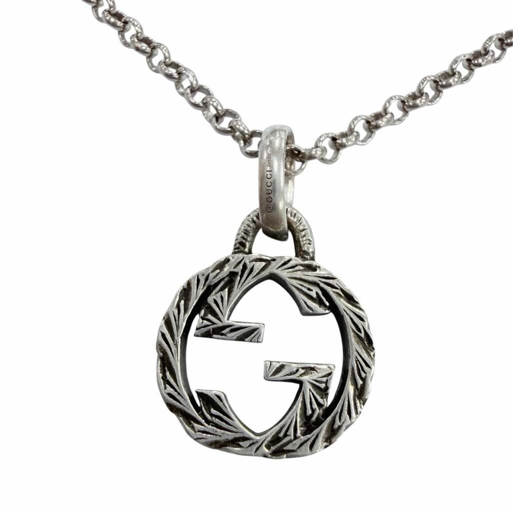 Gucci Interlocking G Arabesque Necklace Silver