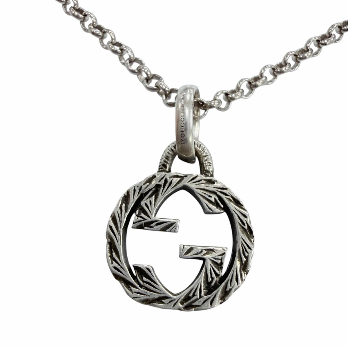 Gucci Interlocking G Arabesque Necklace Silver