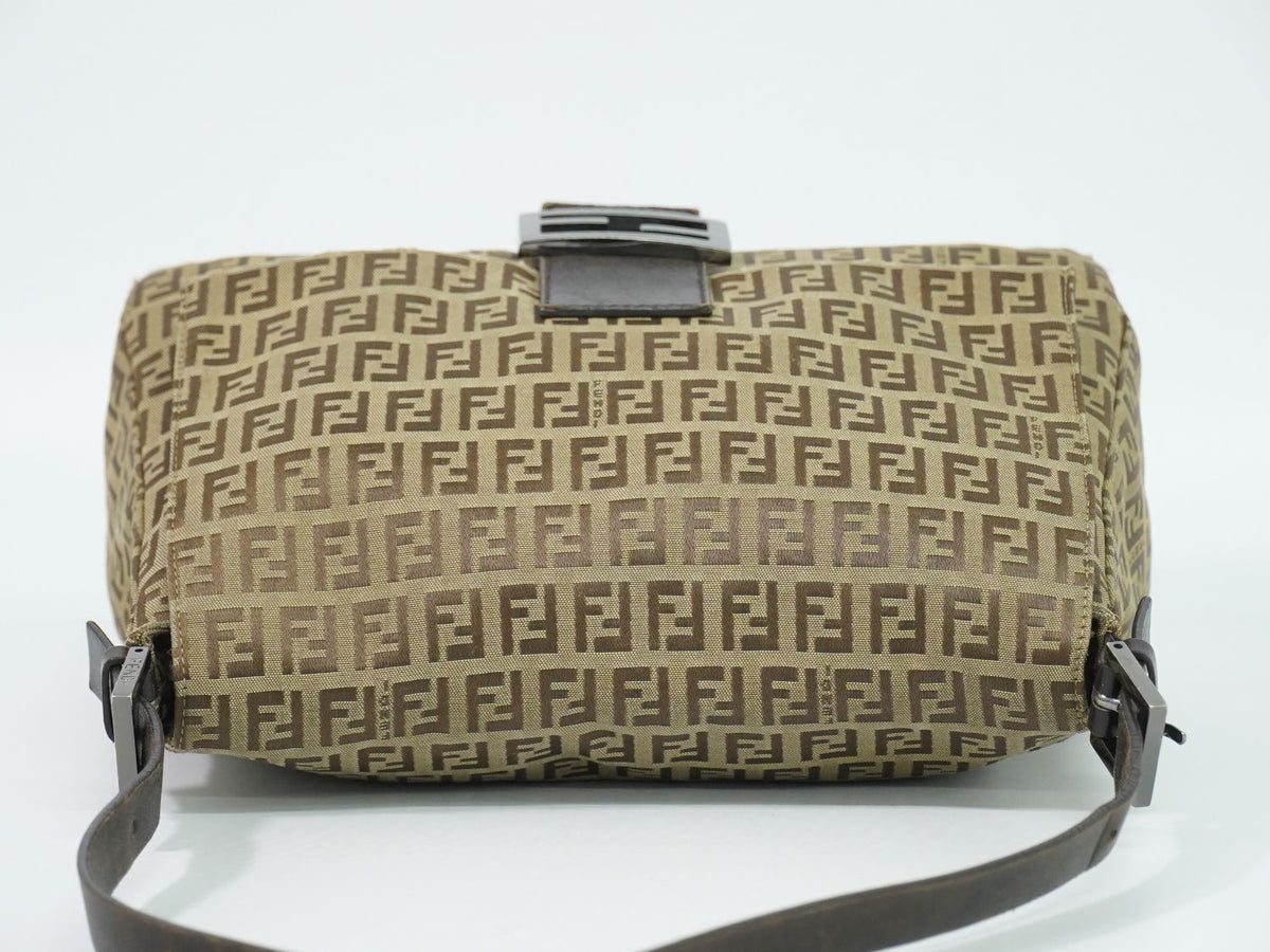 Fendi Mamma Bucket Zucchino Shoulder Bag Canvas Brown — view 5