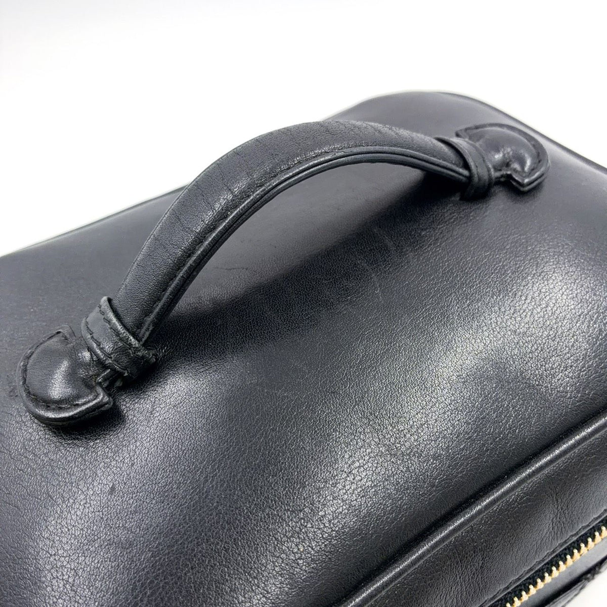 Chanel Bicolor Vanity Bag Leather Black Handbag Gold — view 7