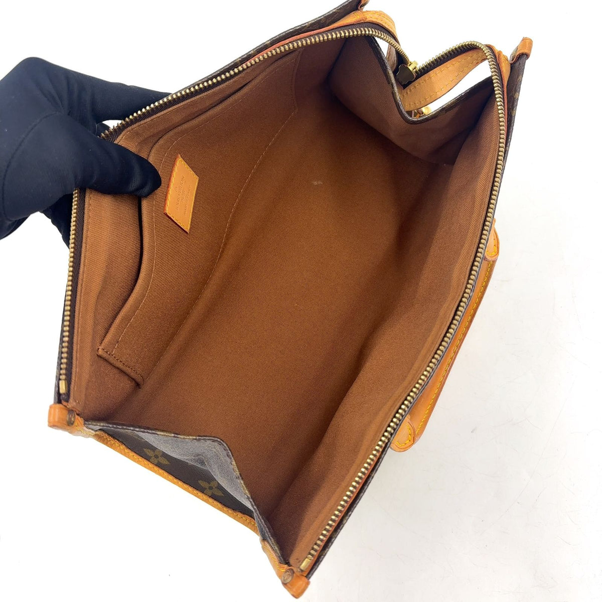 Louis Vuitton Popincourt Monogram Leather Brown Handbag Gold — view 3