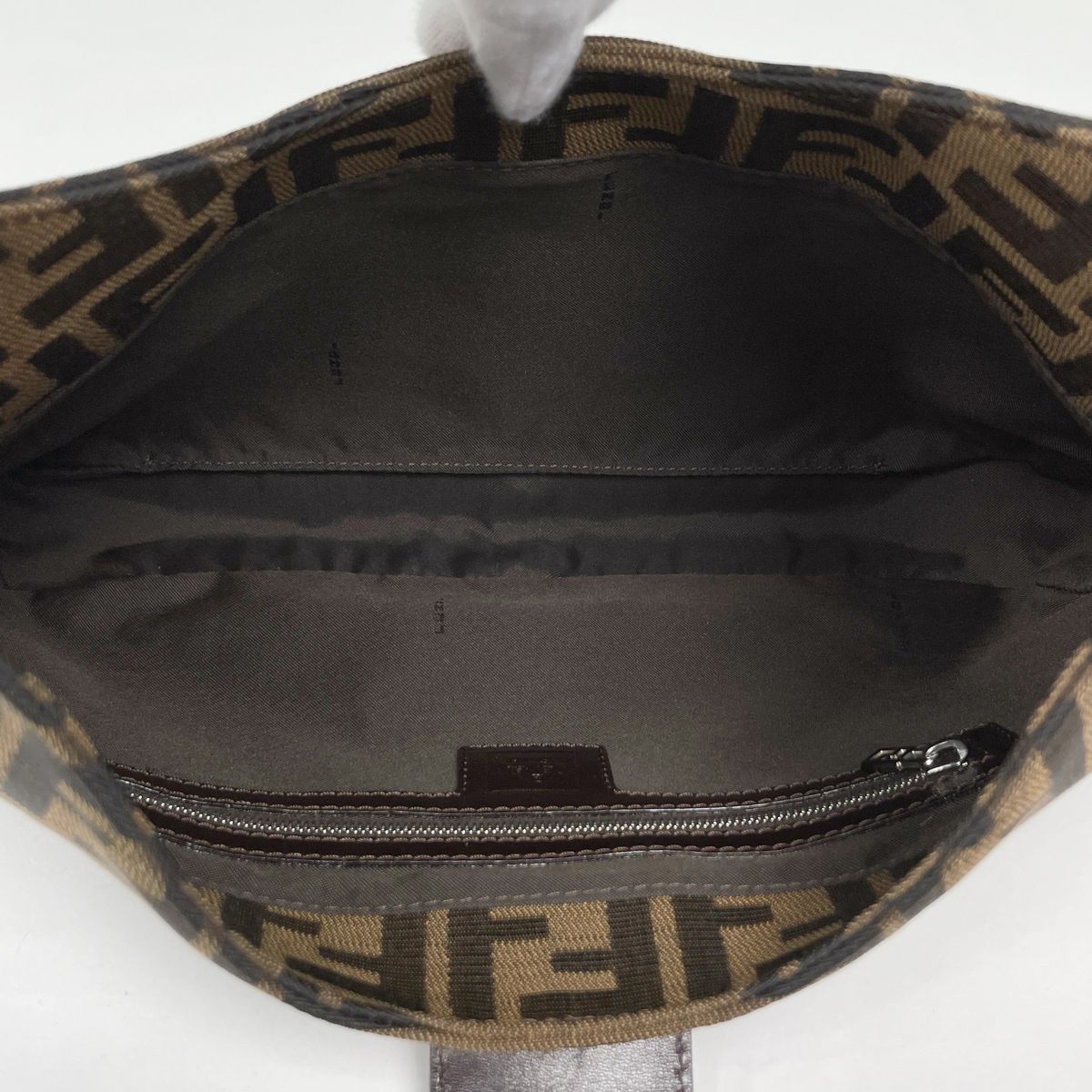 Fendi Shoulder Bag Zucca Pattern Canvas Brown — view 6