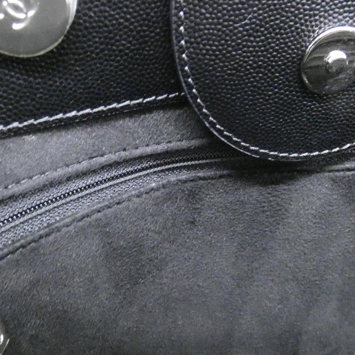 Chanel Deauville Line Bag — view 6