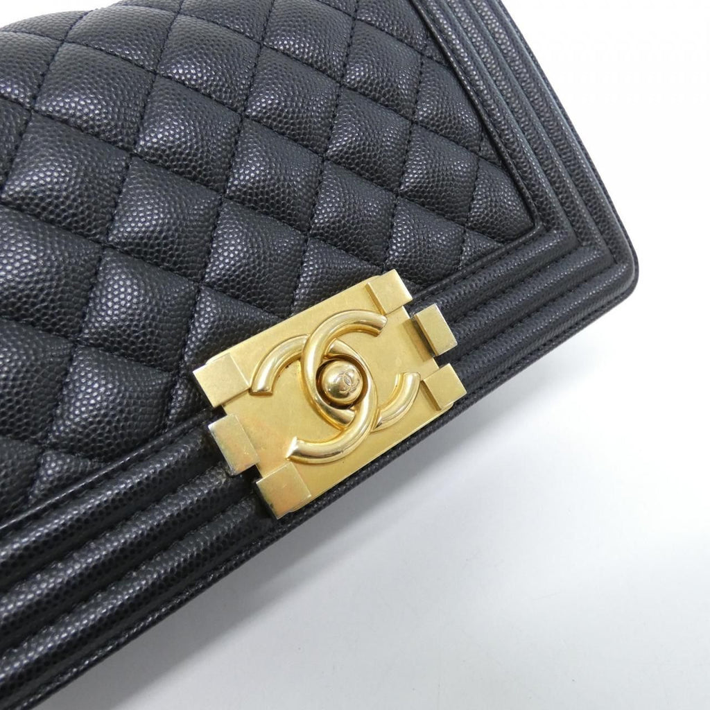 Chanel Boy Line Shoulder Bag — view 4
