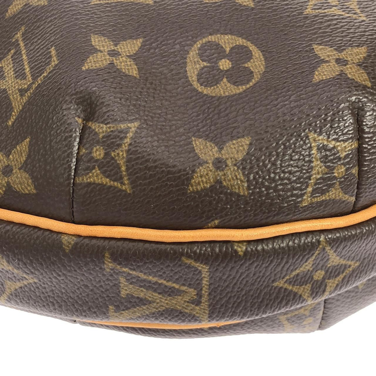 Louis Vuitton Monogram Croissant MM Shoulder Bag — view 2