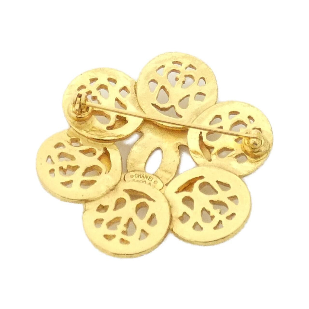 Chanel Vintage Brooch Gold — view 2