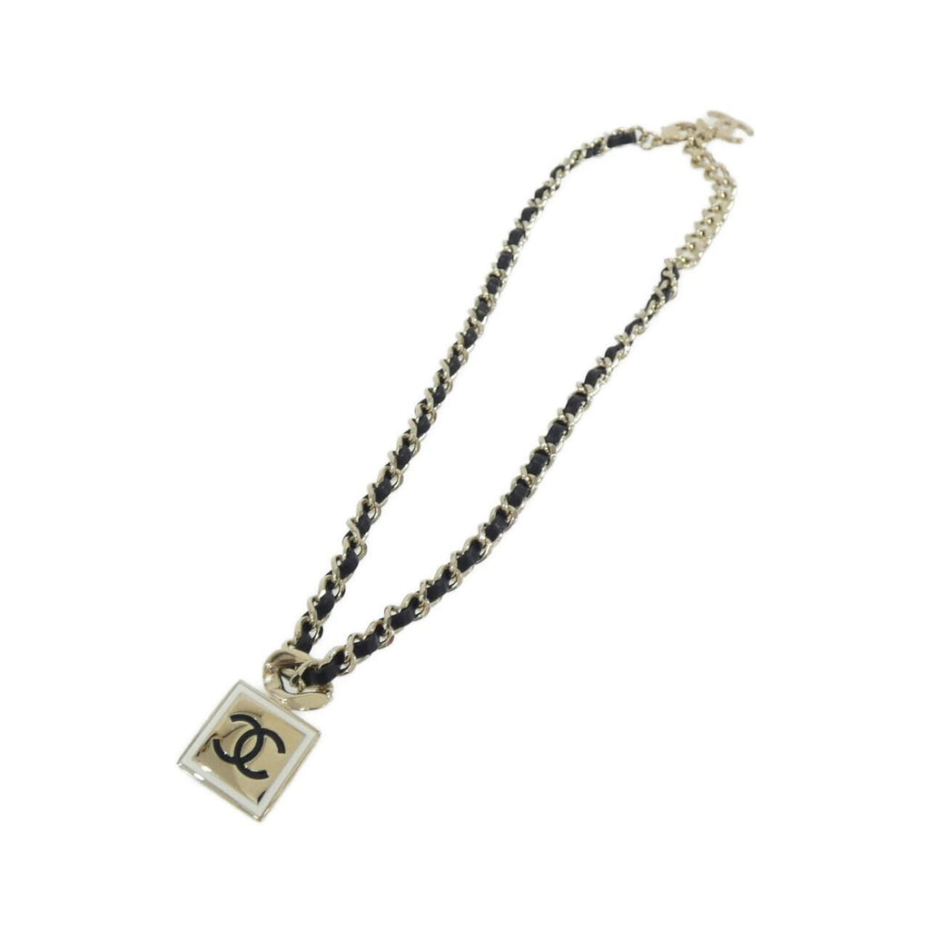 Chanel Necklace Gold — view 2