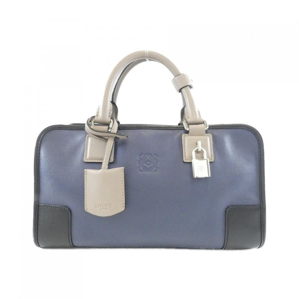 Loewe Amazona 28 Bag