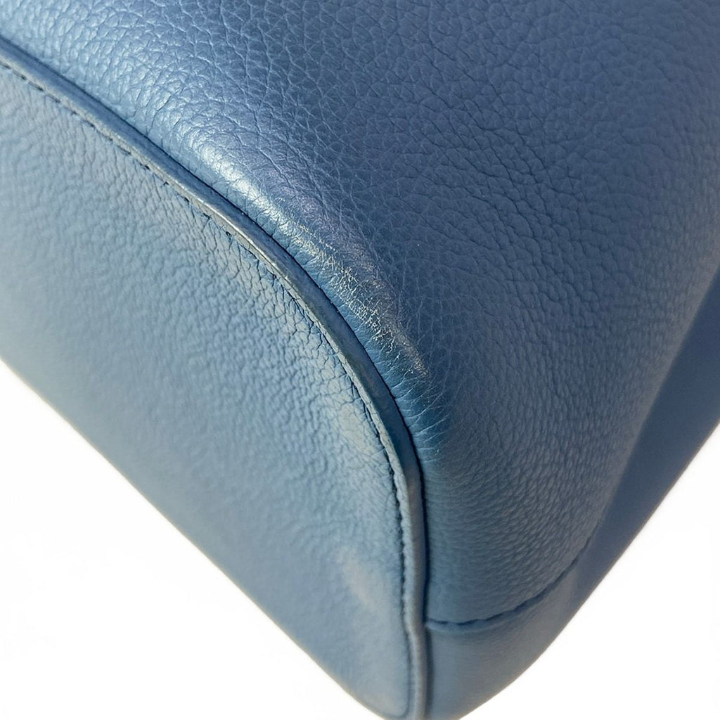 Louis Vuitton Shoulder Bag Lockme Bucket Blue Jean Leather — view 6