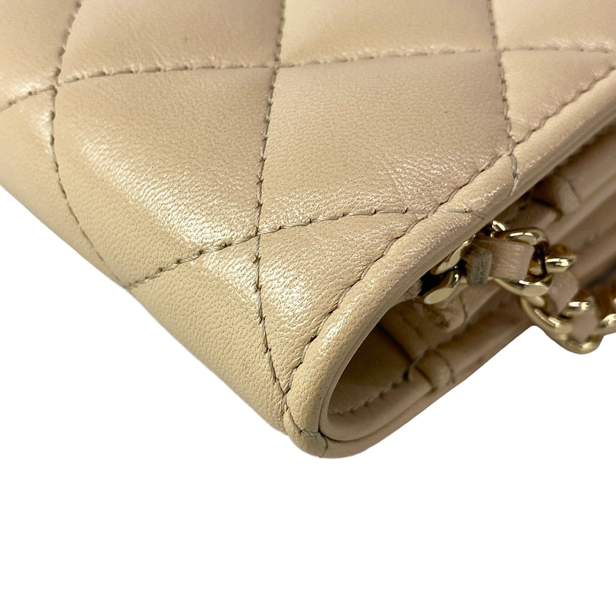 Chanel Wallet Quilted Beige Chain Faux Pearl Gold Shoulder Bag — view 8