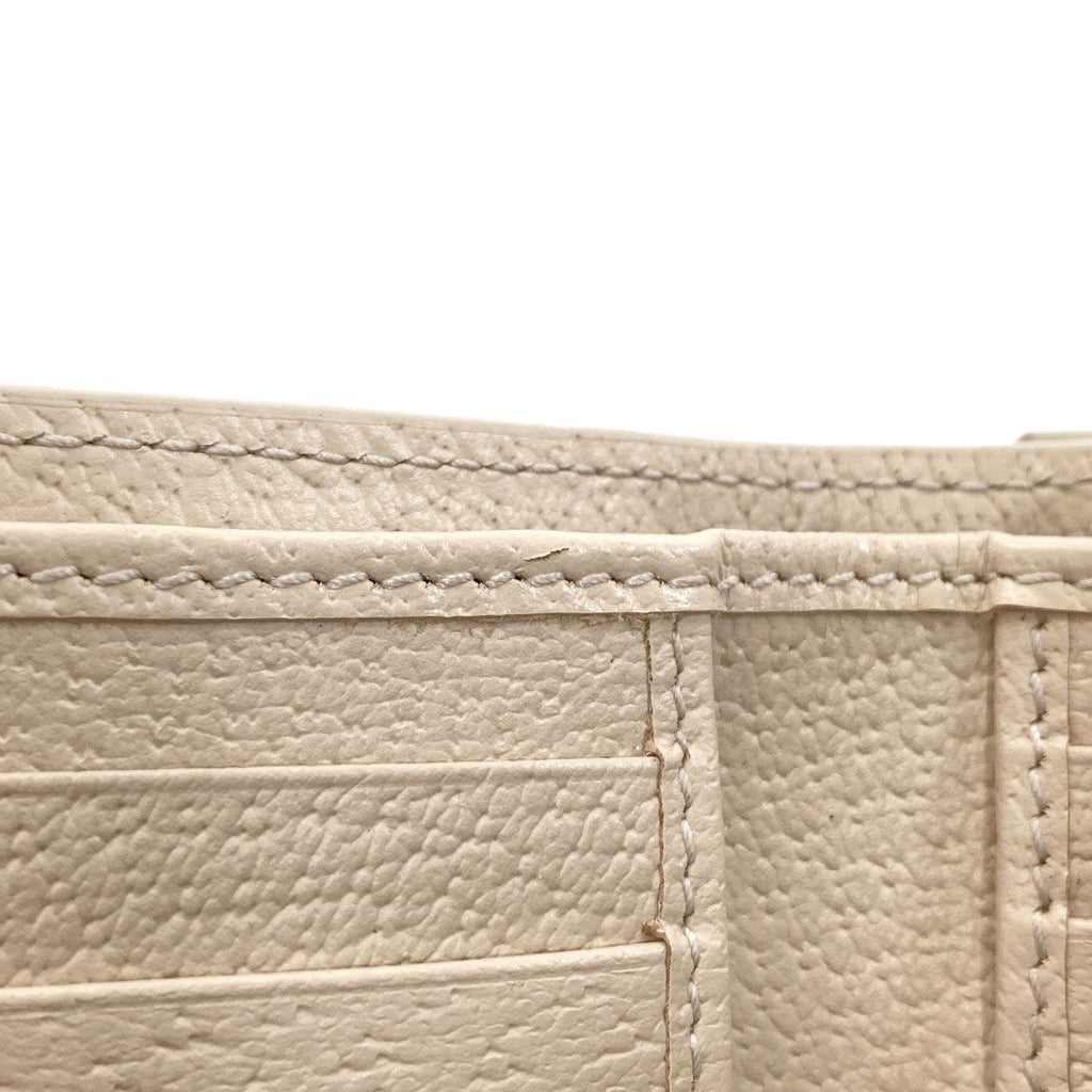 Gucci GG Supreme Trifold Wallet — view 8