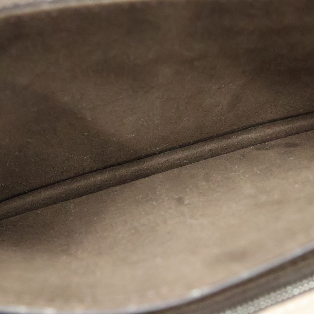 Fendi Chiodo Clutch Beige — view 8