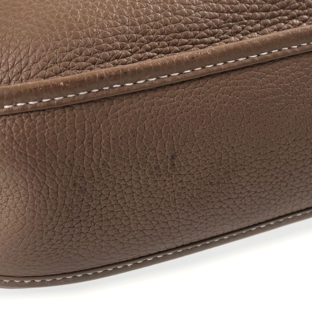 Hermes Evelyne GM Taurillon Clemence Shoulder Bag Greige Leather Etoupe Gold — view 6