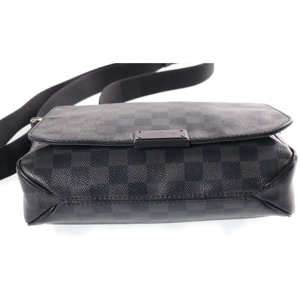 Louis Vuitton Damier Graphite District PM Shoulder Bag Black Leather Silver — view 4