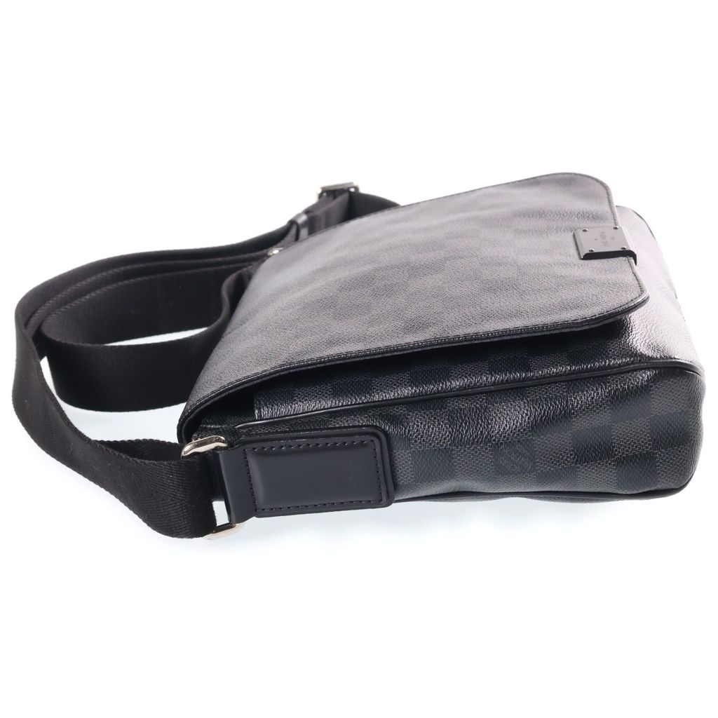 Louis Vuitton Damier Graphite District PM Shoulder Bag Black Leather Silver — view 3