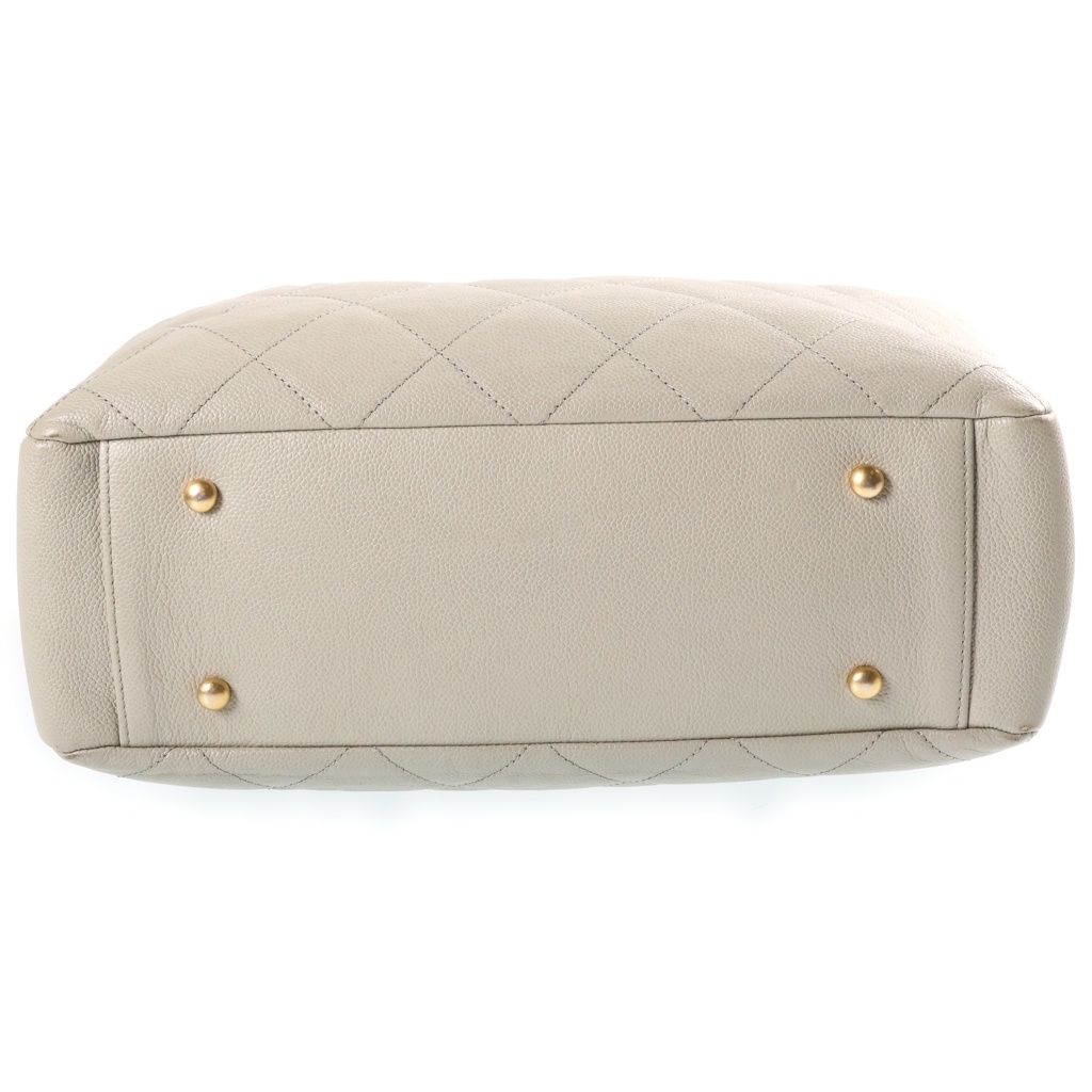 Chanel Quilted Tote Bag CC Logo Gold Caviar Leather Light Beige — view 4
