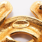 Chanel Brooch Vintage CC Logo Quilted Gold Plated — view 4