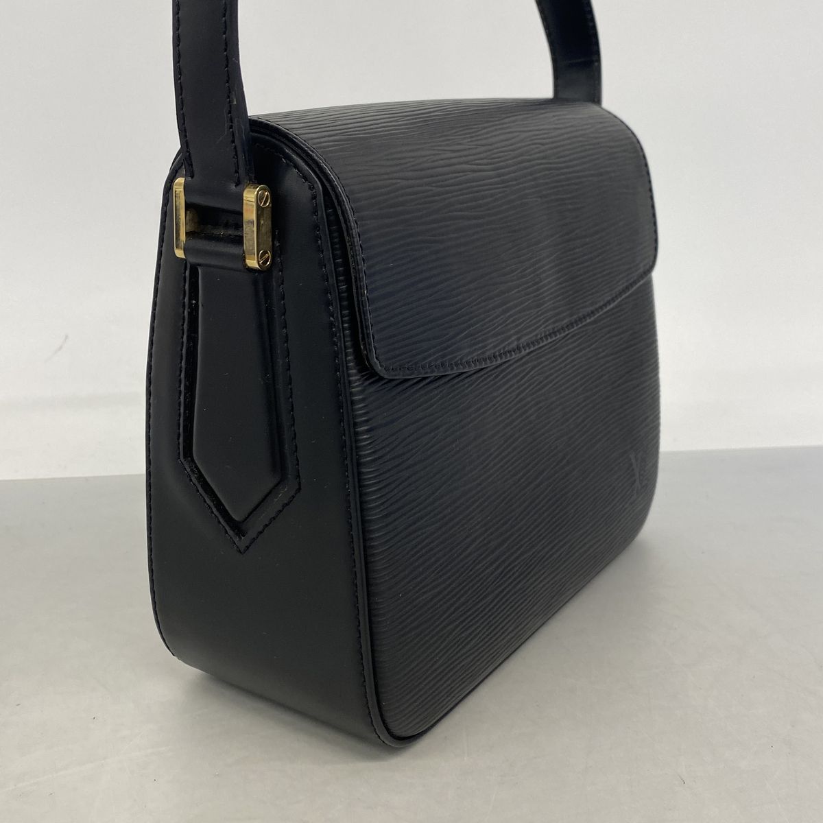 Louis Vuitton Shoulder Bag Epi Buci Noir — view 2