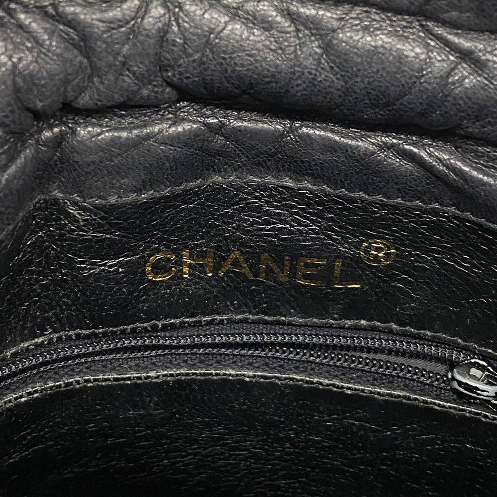 Chanel Shoulder Bag Quilted Lambskin Black Gold — view 5