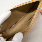 Louis Vuitton Pouch Vernis Lexington Beige — view 4