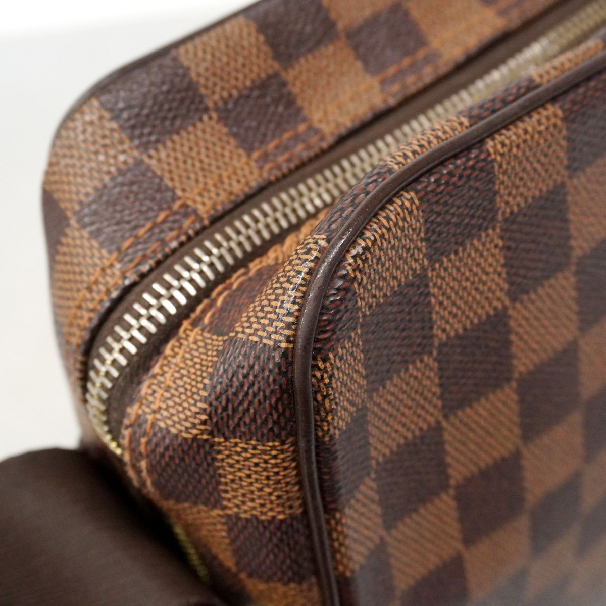 Louis Vuitton Shoulder Bag Damier Olaf PM Ebene — view 8