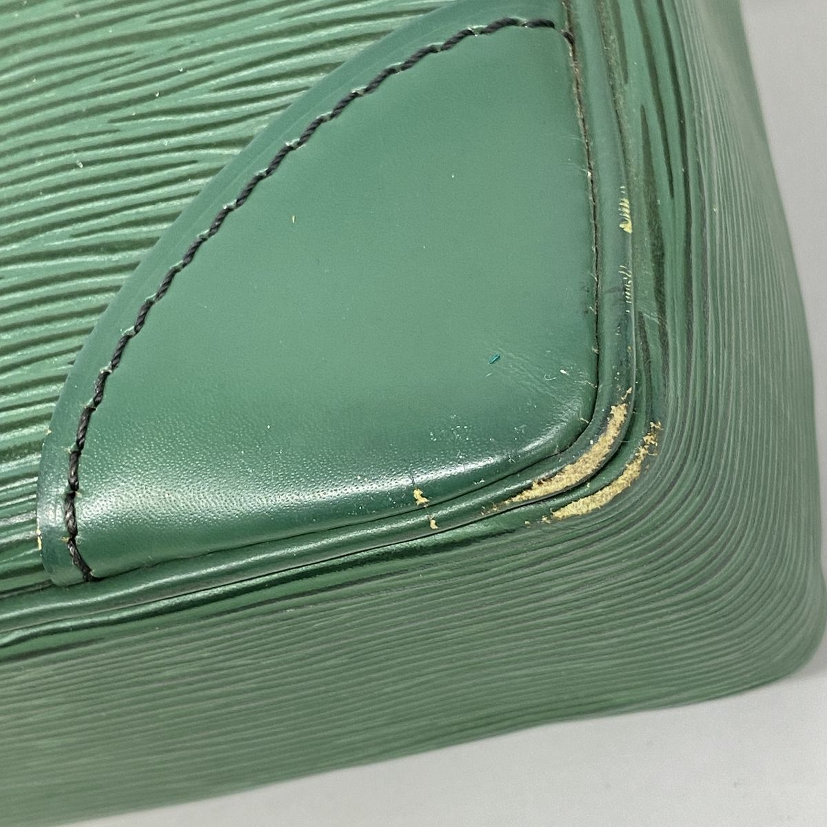 Louis Vuitton Business Bag Epi Porte Documents Voyage Borneo Green — view 6