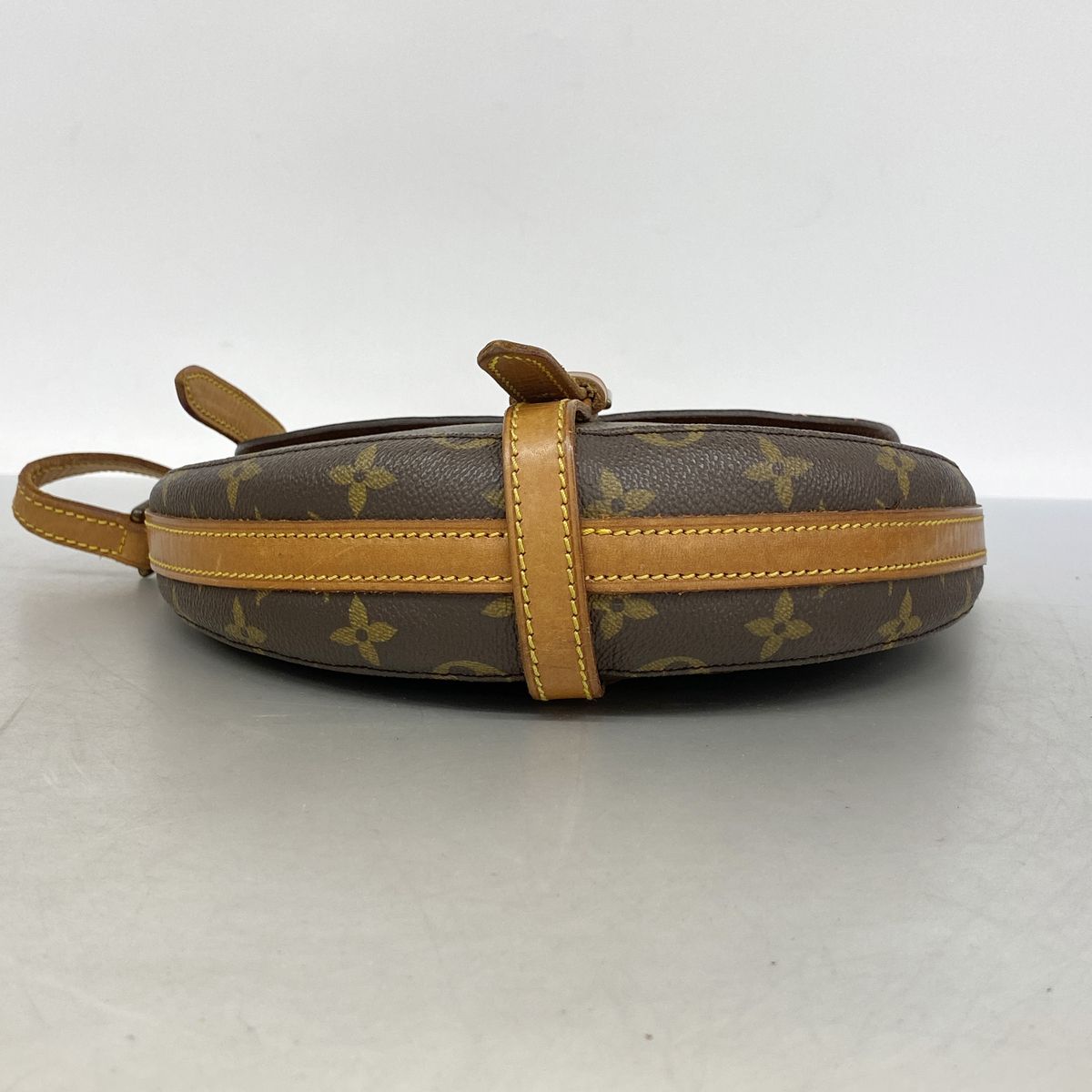 Louis Vuitton Shoulder Bag Monogram Chantilly MM Brown — view 3