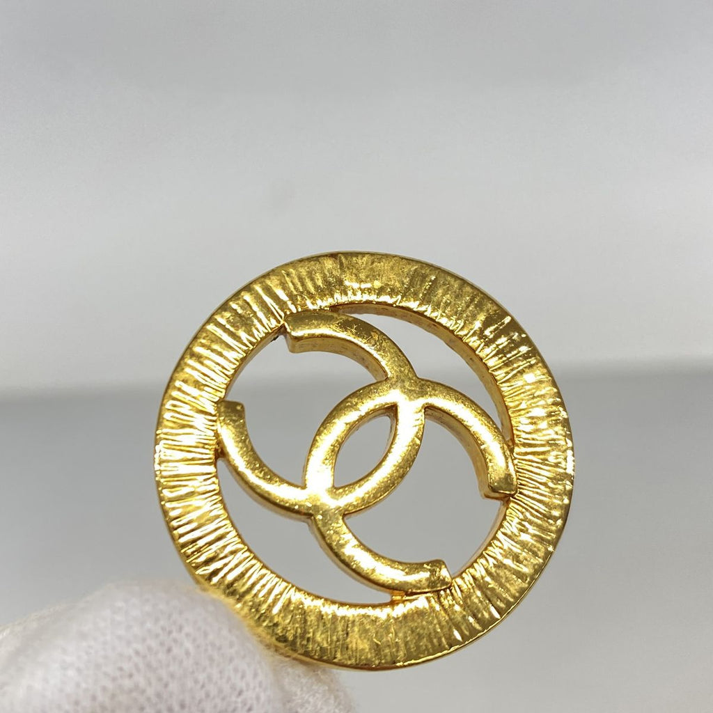 Chanel Belt Metal Gold Red — view 2