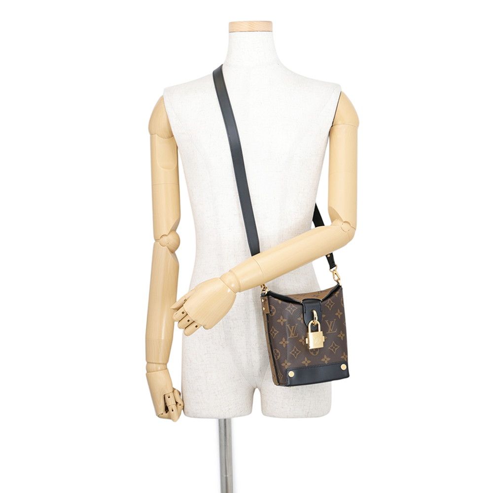 Louis Vuitton Monogram Reverse Bento Box BB 2-Way Shoulder Bag — view 5