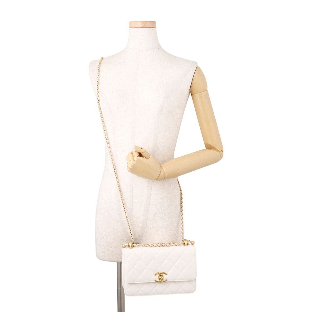 Chanel Chain Shoulder Bag Quilted CC Logo Calfskin White — view 5