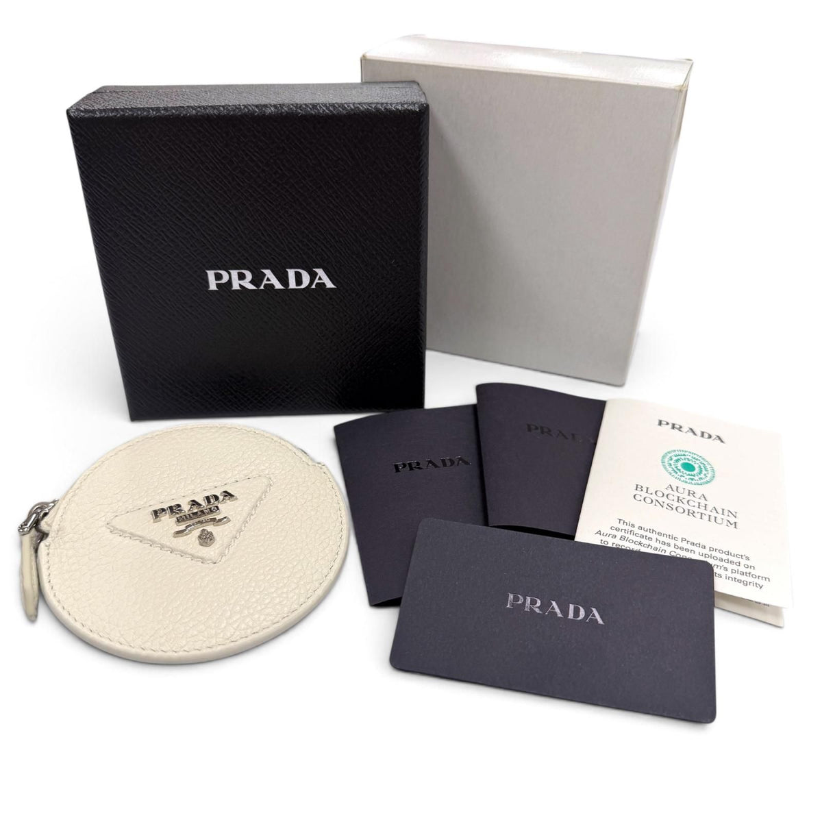Prada Portamonete Vitello Daino Triangle Logo Round Coin Purse White — view 2