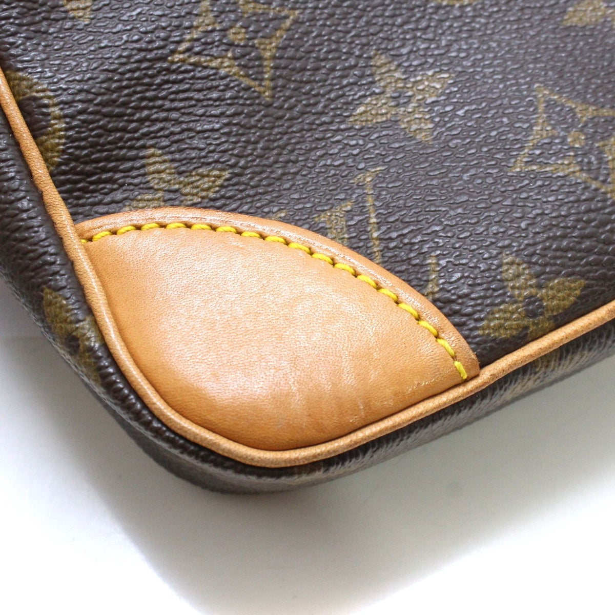 Louis Vuitton Danube Monogram Shoulder Bag Canvas — view 7