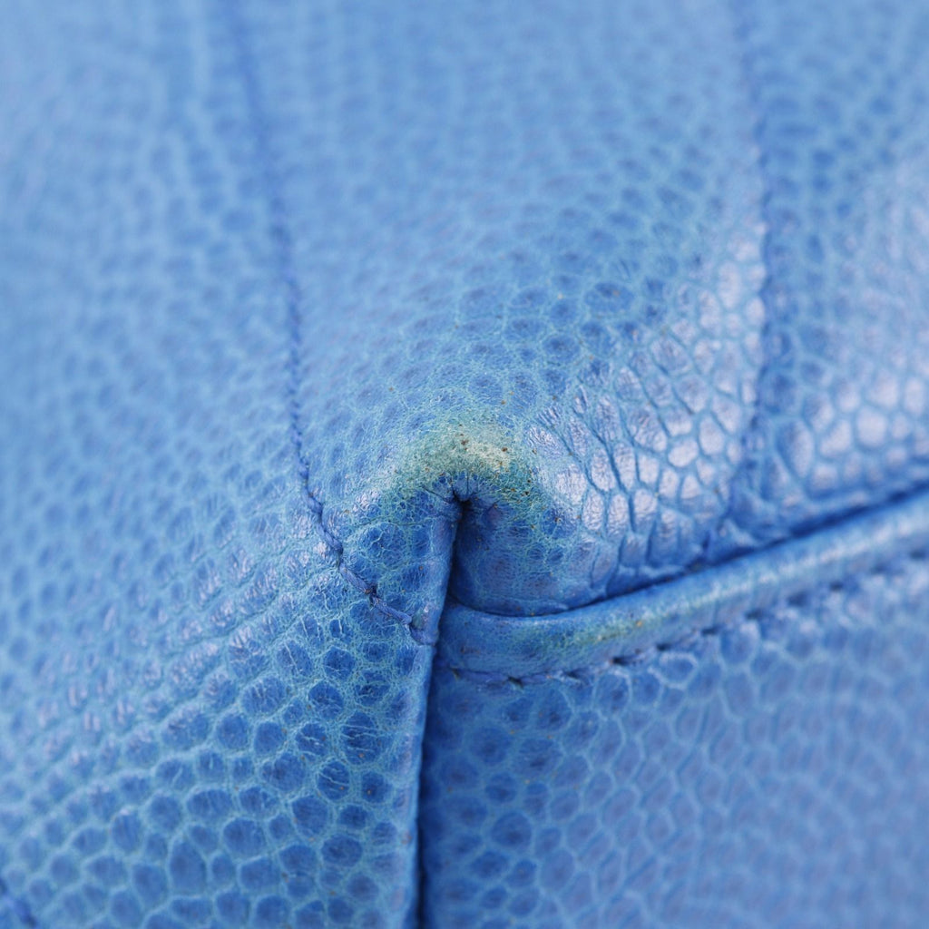 Chanel Chevron V-stitch Vintage Caviar Leather Blue Tote Bag — view 4