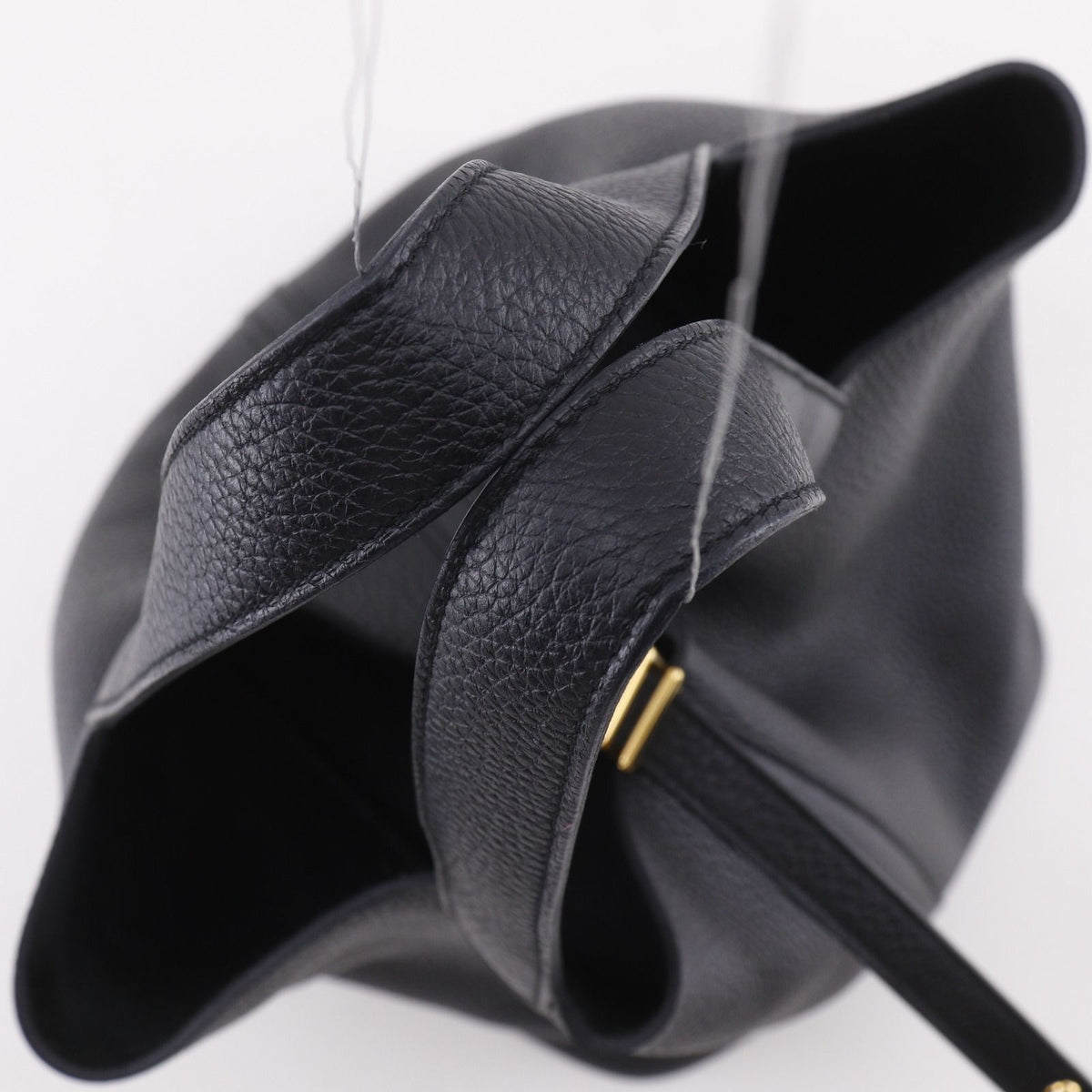 Hermes Picotin Lock 22 Taurillon Clemence Black Gold Handbag — view 5