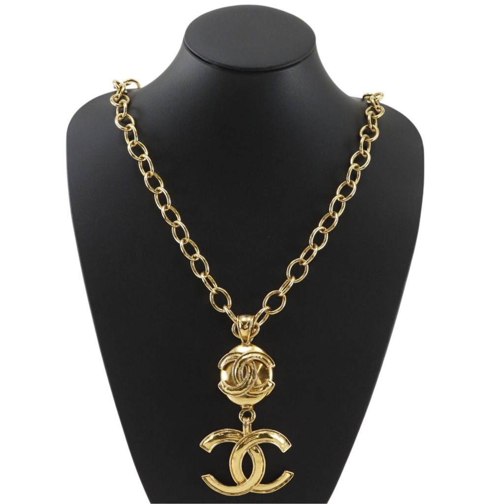 Chanel CC Logo Vintage Gold Plated 94P Necklace — view 2