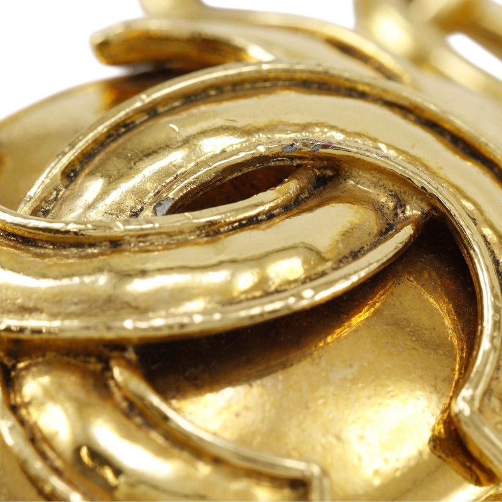 Chanel CC Logo Vintage Gold Plated 94P Necklace — view 6