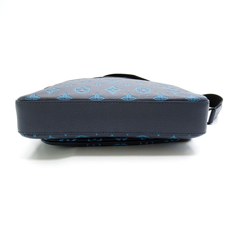 Louis Vuitton Trio Messenger Monogram Shadow Bag Navy — view 6