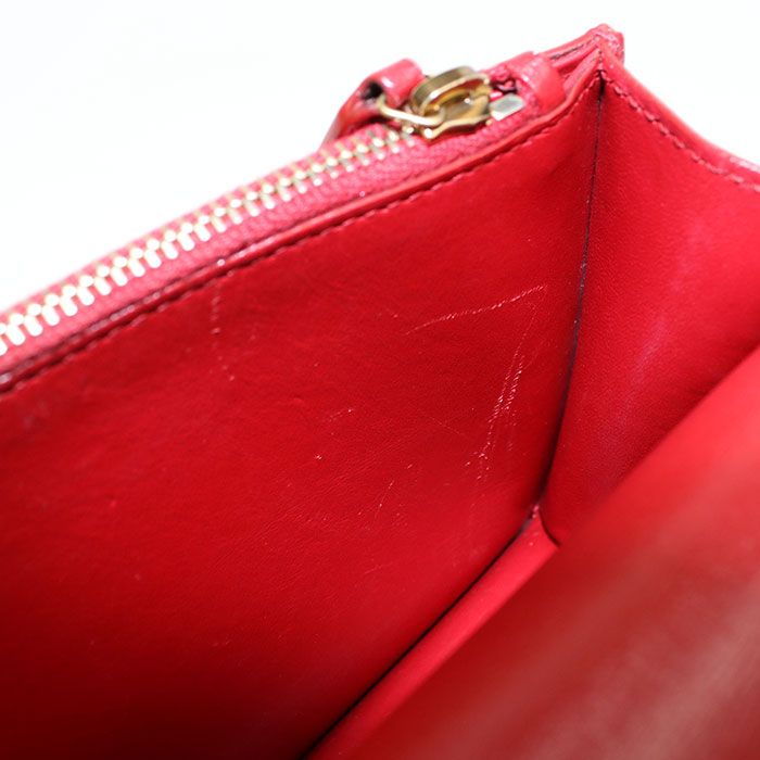 Saint Laurent Chain Shoulder Bag Calfskin — view 4