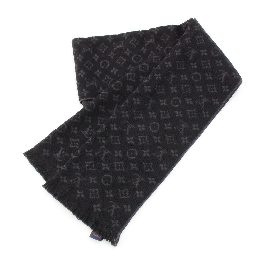 Louis Vuitton Monogram Classic Wool Scarf Noir