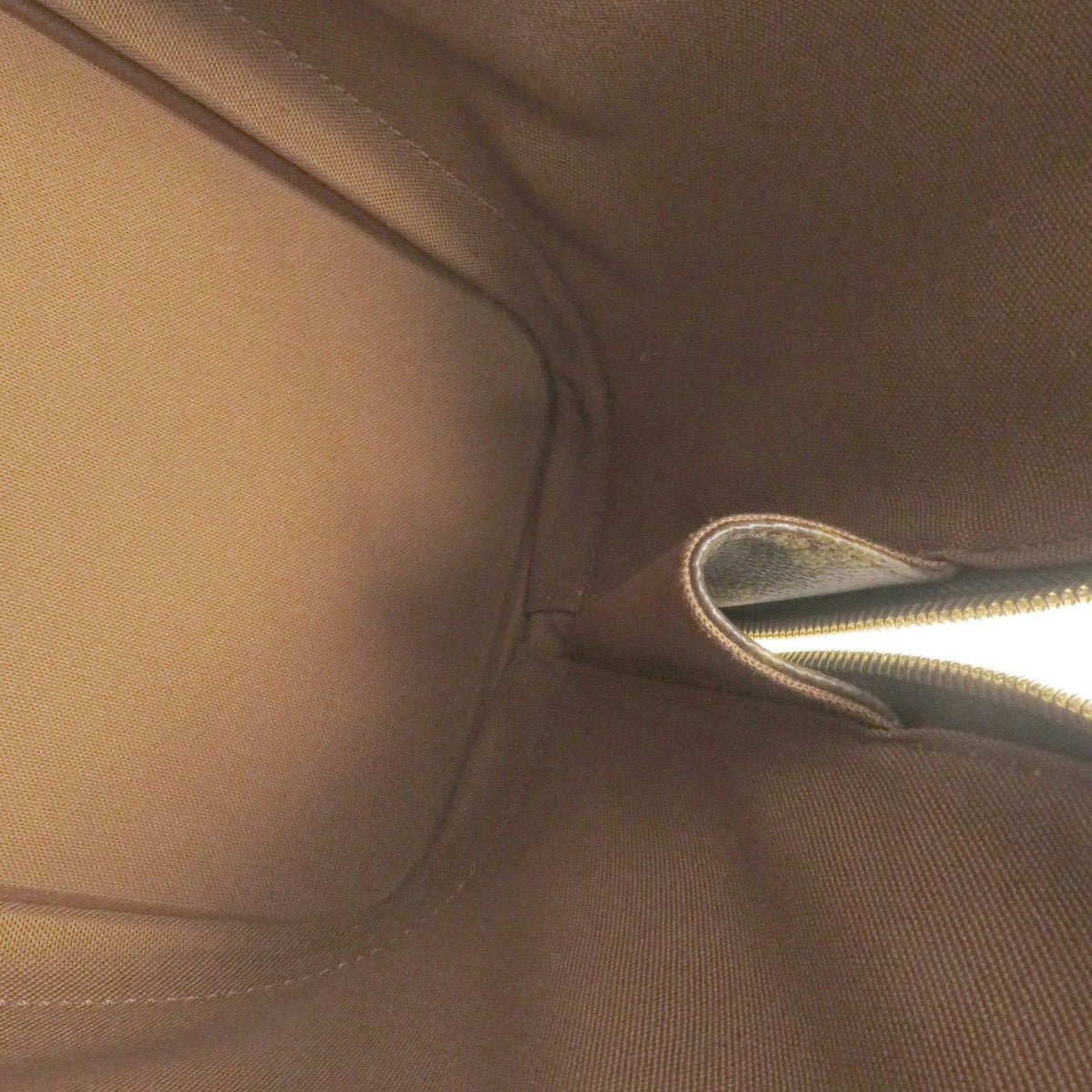 Louis Vuitton Alma Monogram Handbag Canvas Brown — view 7