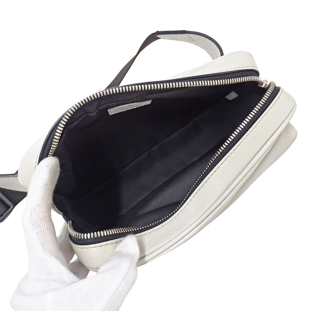 Louis Vuitton Taigarama Belt Bag Outdoor Antarctica White — view 5