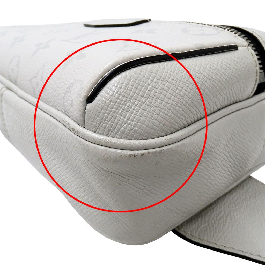 Louis Vuitton Taigarama Belt Bag Outdoor Antarctica White — view 8